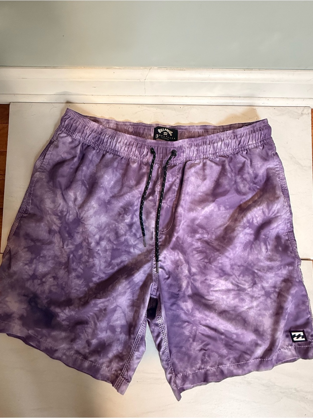 Billabong recycler layback 16” trunks Size M
